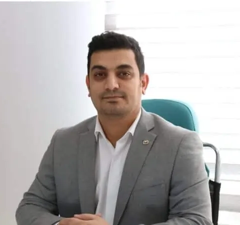 الدكتور أحمد يكتا